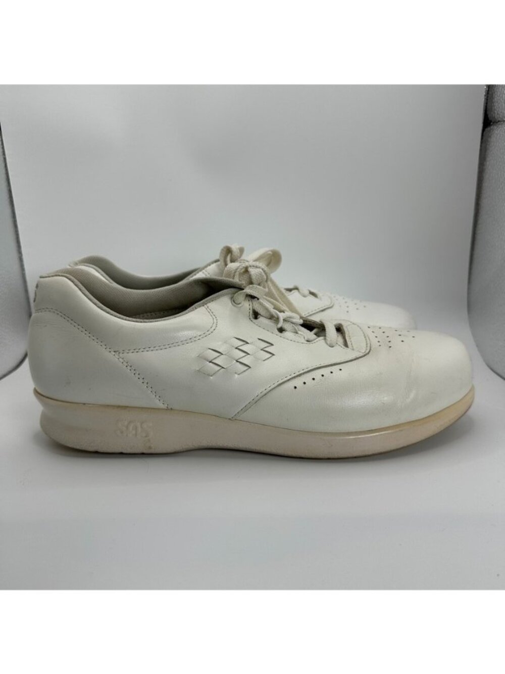 SAS Free Time Shoes Sneaker Womens 8 N White Walking Work Nurse Leather